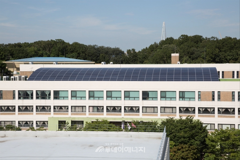 국립국악고등학교에 설치된 태양광발전소.