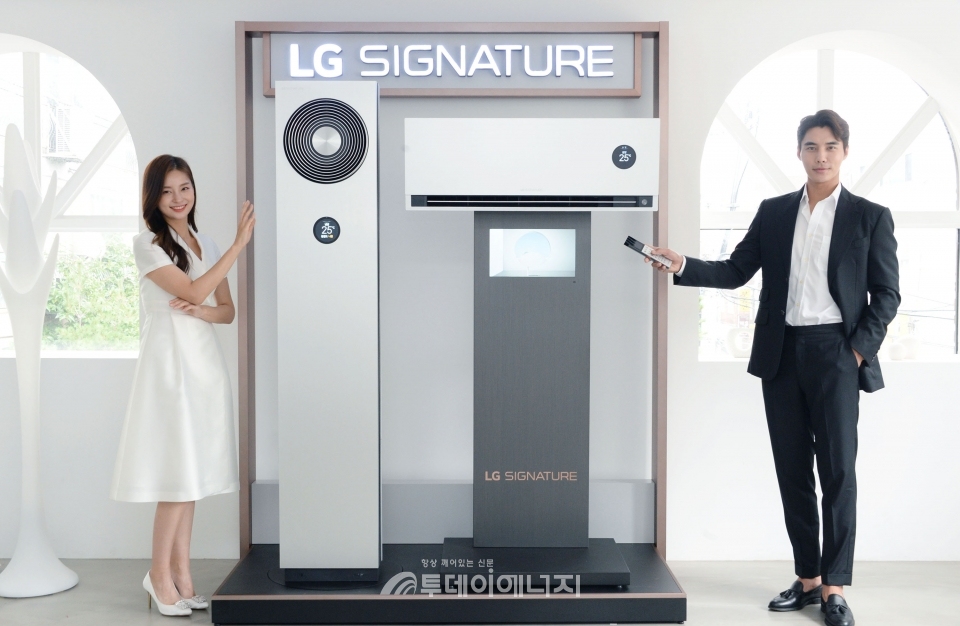 LG전자가 超프리미엄 에어컨인 LG 시그니처(LG SIGNATURE) 에어컨을 출시했다.