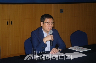 이상훈 한국에너지공단 신재생에너지센터 소장이 KIREC 서울 행사의 목적에 대해 설명하고 있다.