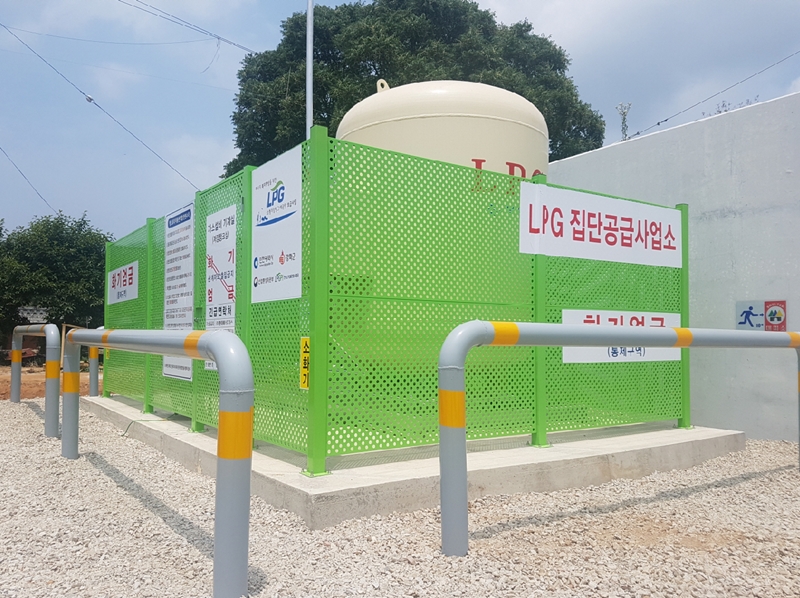 인천 강화군과 옹진군 7개 마을에 LPG를 공급하기 위해 설치된 소형저장탱크.