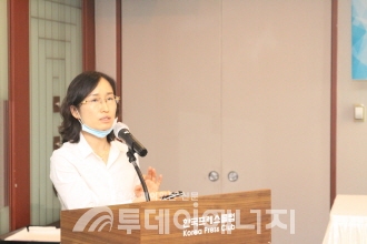 김윤성 녹색에너지전략연구소 책임연구원이 주제발표를 하고 있다.
