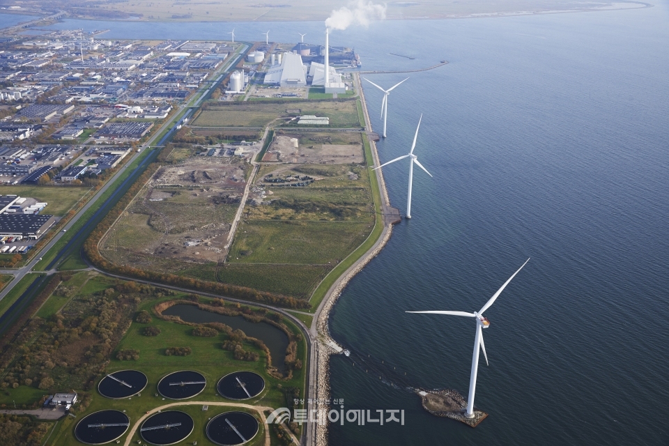 오스테드의 해상풍력발전 수소 생산 프로젝트가 진행될 코펜하겐의 아베데레 홀메 발전단지.