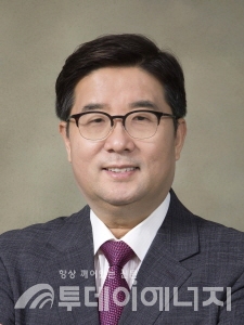 신임 김석철 원자력안전기술원 원장.