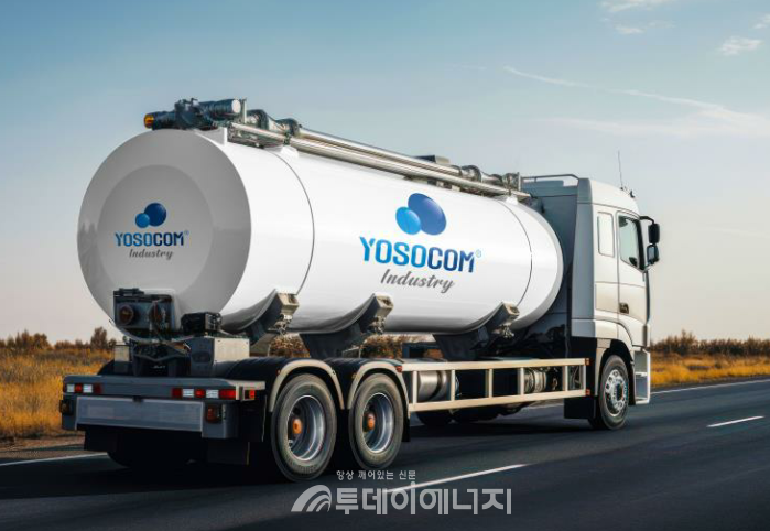 고도 정제 산업용 요소수(UPAUS) ‘YOSOCOM INDUSTRY’를 올 해 5월 공식 출시했다. /경민워터컴 제공