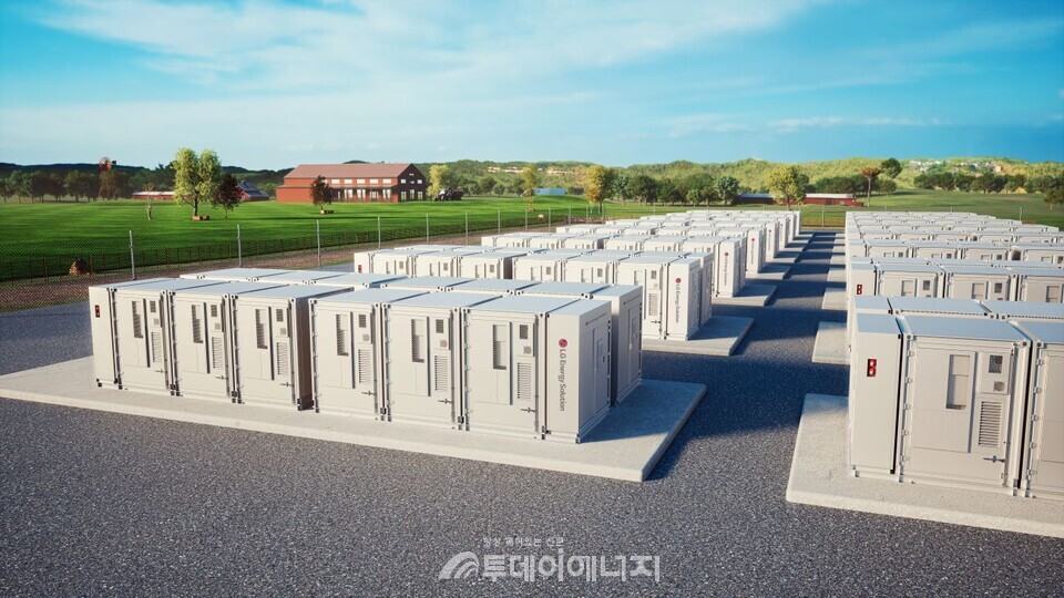 LG에너지솔루션 전력망용 ESS 배터리 컨테이너 제품./LG에너지솔루션 제공