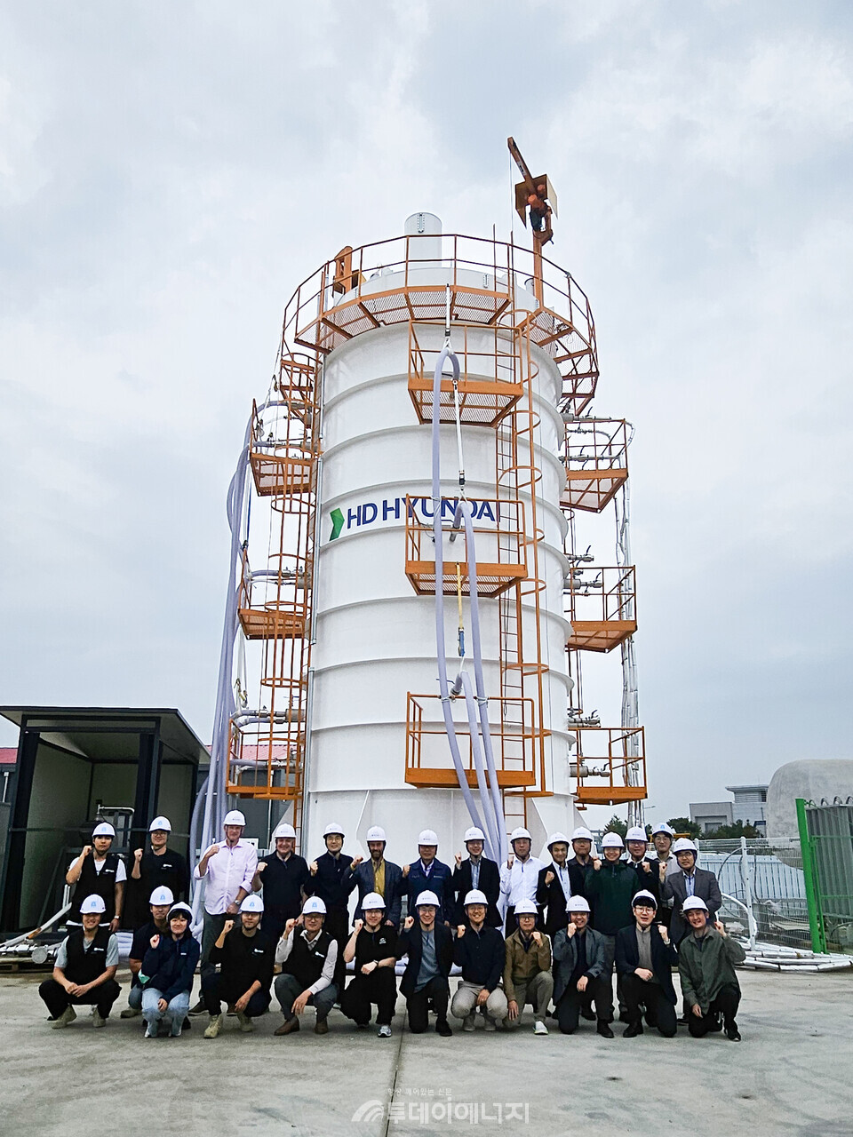 액화수소 탱크 진공단열 기술 실증 현장/HD현대 제공