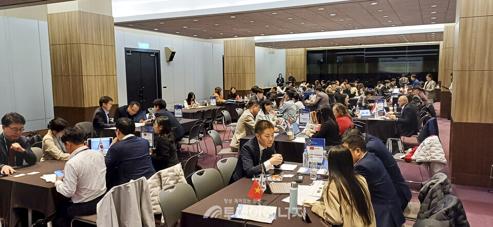 서울 코엑스에서 해외 바이어 초청 수출상담회가 진행되고 있다./한국중부발전 제공