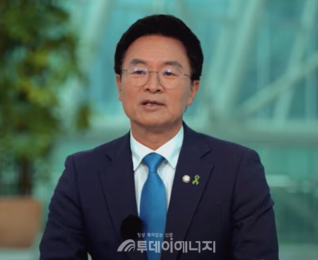 더불어민주당 정진욱 의원