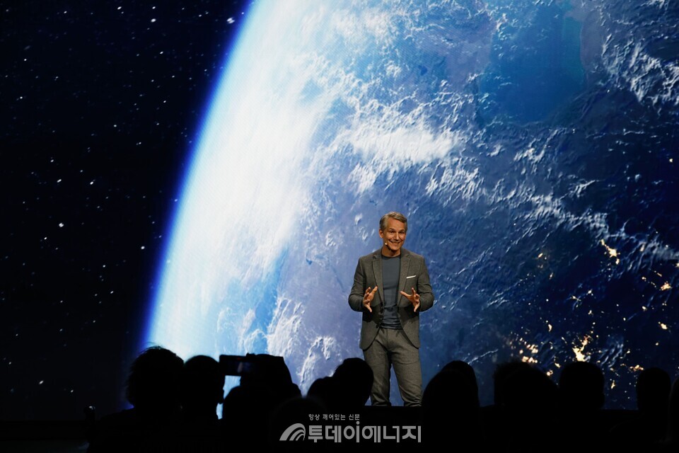 지멘스그룹이 1월 7일부터 10일(현지시간)까지 미국 라스베가스에서 열린 세계 최대 규모의 가전·IT 전시회 ‘CES 2025’에 참가해 고객의 지속 가능한 디지털 역량을 강화하고 산업 혁신을 지원하는 최신 기술과 비전을 공유했습니다./지멘스 제공