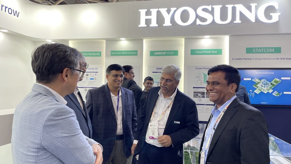 효성중공업이 인도 최대 전력산업 전시회 ELECRAMA 2025에 참가해 현지 고객들의 호평을 받았다./효성중공업 제공