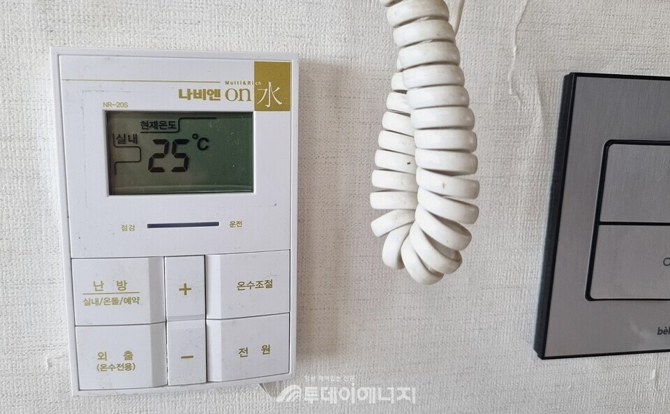 겨울철 공동주택 ‘난방비 0원’ 논란이 올해도 어김없이 이슈로 부상했다. / 투데이에너지