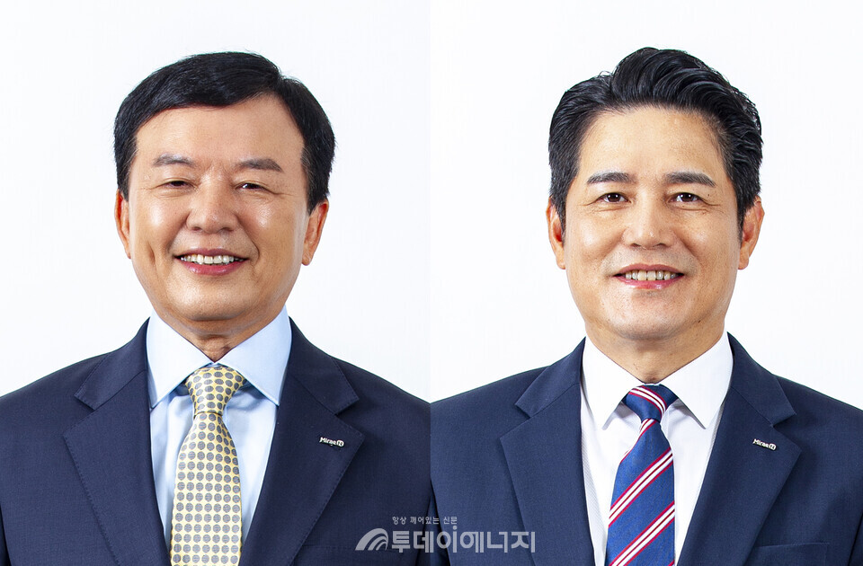 미래엔서해에너지 박영수 부회장(왼쪽), 송민섭 대표이사(오른쪽). /미래엔서해에너지 제공