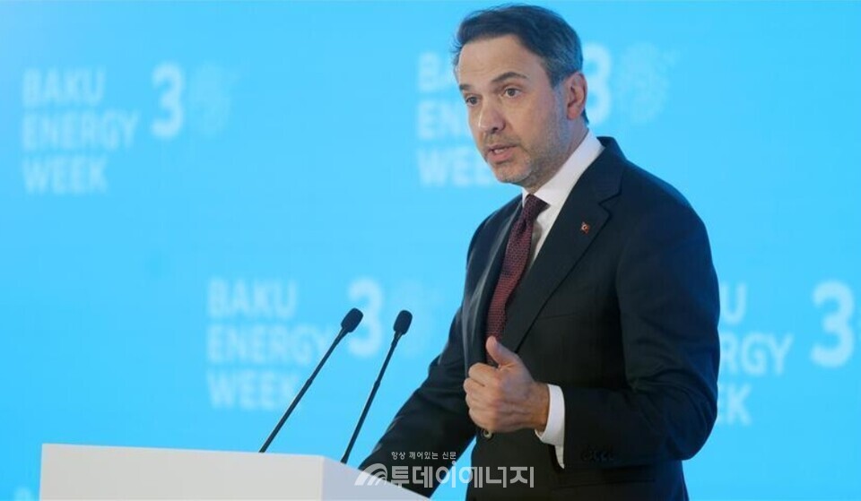 튀르키예 에너지천연자원부 알파슬란 바이락타르(Alparslan Bayraktar) 장관