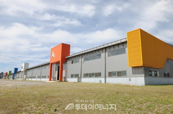 한국광해광업공단이 운영·관리하는 군산 희소금속(핵심광물) 비축 기지/한국광해광업공단 제공