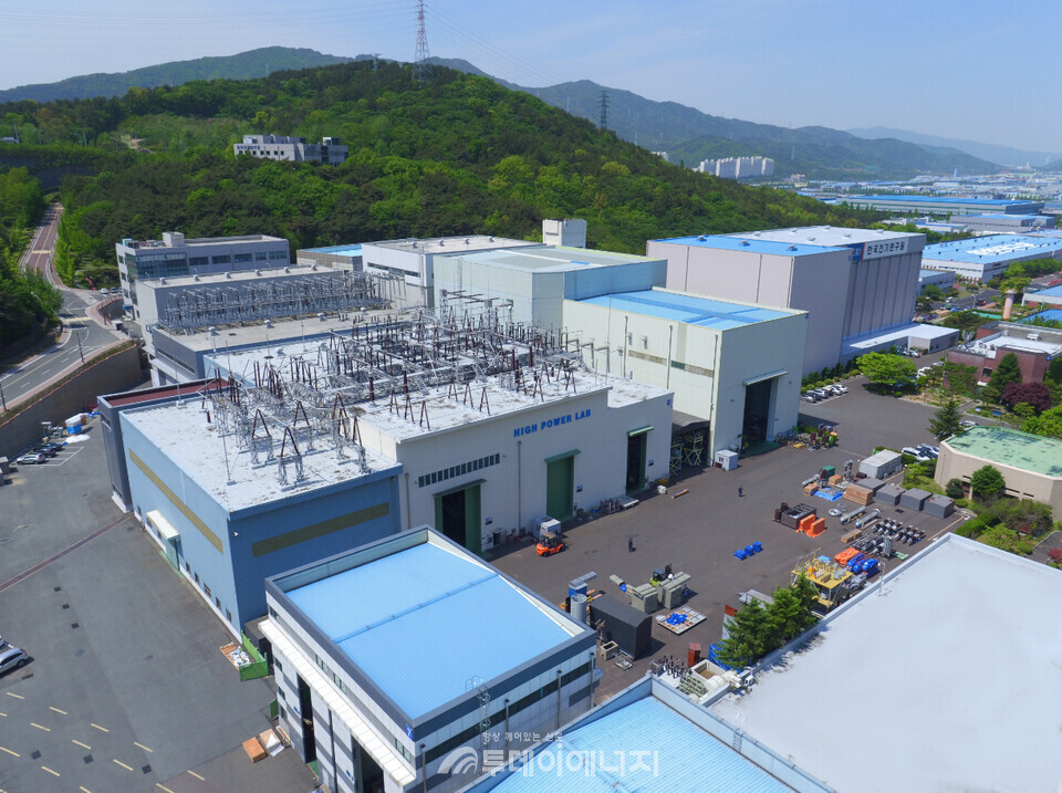 전력기기 시험인증 설비 전경 / KERI 제공