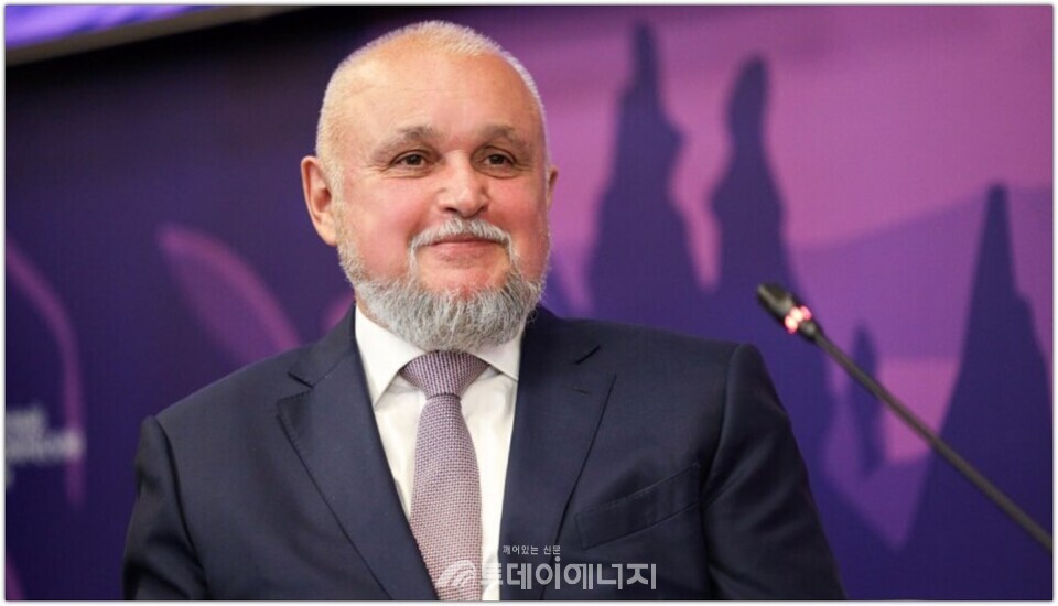 러시아 에너지 장관 세르게이 치빌리(Sergey Tsivili)는 지난 6월 18일~6월21일까지 열린 '제28차 상트페테르부르크 경제 포럼'에서'멕시코와 LNG 협력 강화 방안'을 발표했다. 