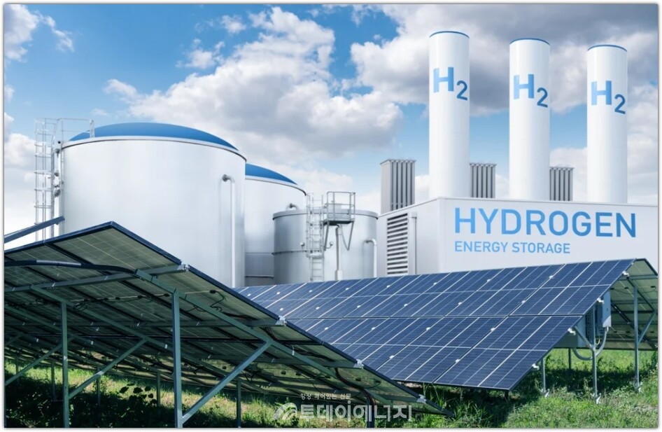 2024년, 수소는 연료와 전기를 대체할 수 있는 기후 친화적 대안으로 부상했다. 생산과 소비 양측에서 유망한 프로젝트들이 본격적으로 추진되기 시작했다. 트럼프 미국 대통령의 친석유 성향에도 불구하고, 전문가들은 2025년 수소의 미래에 대해 낙관적인 전망을 내놓고 있다.