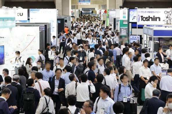 '스마트 에너지 위크'가 9월17일 일본 도쿄에서 개막된다. (사진은 작년에 열린 행사 모습)/출처 스마트 에너지 위크 홈페이지