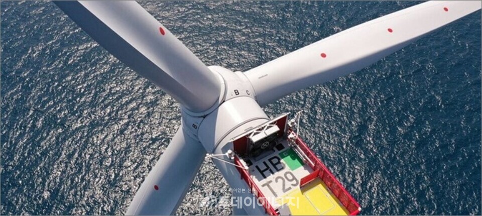 오스테드(Orsted)는 영국 해상 풍력발전 단지에서 화물 드론을 운영하고 있다.  