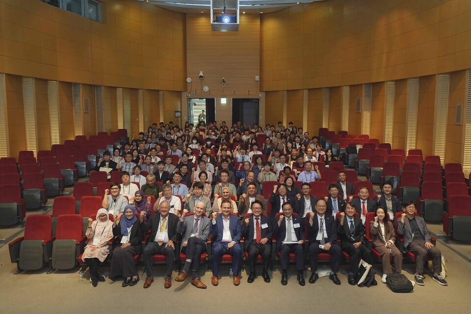 한국원자력연구원이 2025 하나로 국제 심포지엄을 개최했다 / 한국원자력연구원 제공