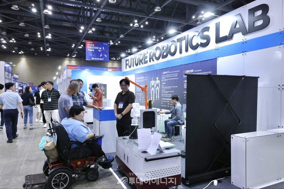 수출박람회 전시회 부스. /한국산업단지공단