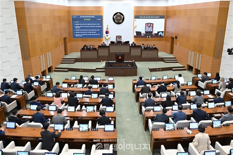 지난 12일 서울 중구 서울시의회에서 제322회 임시회 5차 본회의가 열리고 있다. /서울시의회