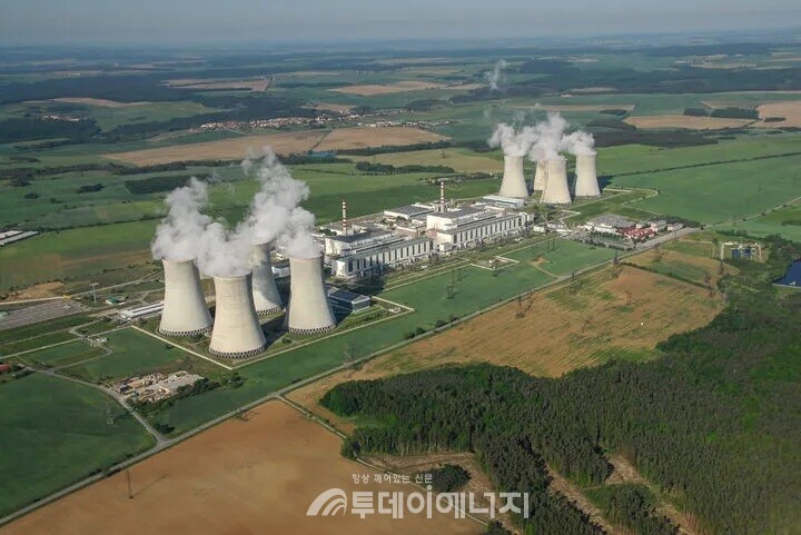 체코에서 운영 중인 두코바니 1∼4호기 원전 /  한수원 제공