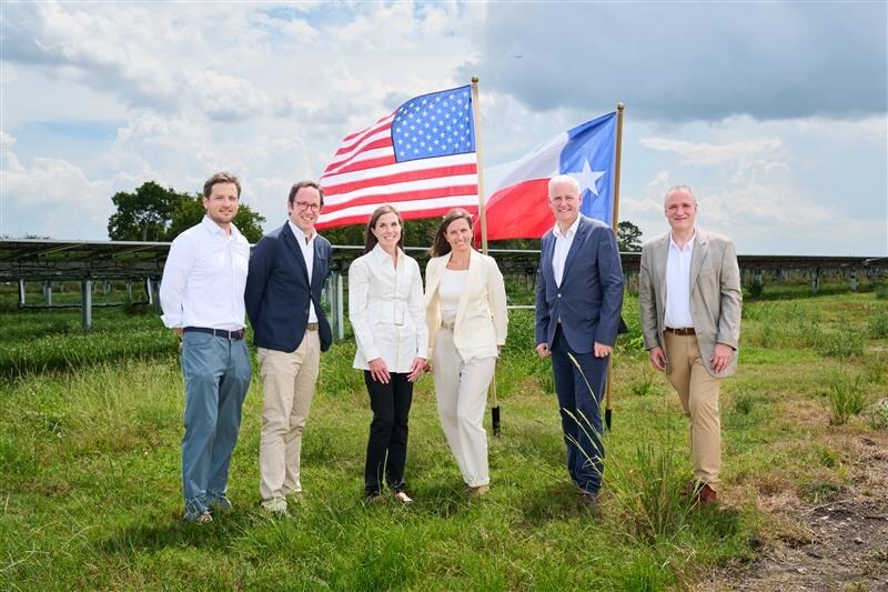 지난 9월 24일 엑스엘리오의 리버티 에너지의 프로젝트 공식 운영식에 참석한 양측의 임원들 / 출처 엑스엘리오