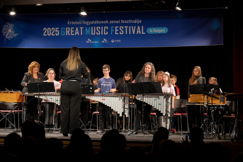 SK온이 한국과 헝가리 양국 간 경제 협력에서 음악을 매개로 한 정서적 교류로 다양성과 포용의 문화를 확산시키고 있다 / SK온 제공